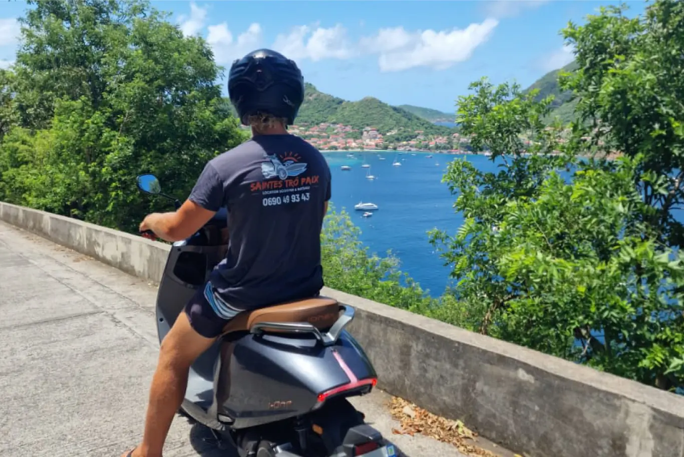 location scooter terre de haut les saintes